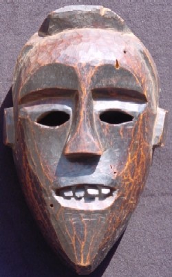Masque Africain de Tanzanie - Ethnie Fipa - Matériaux - bois - Hauteur 35 cm